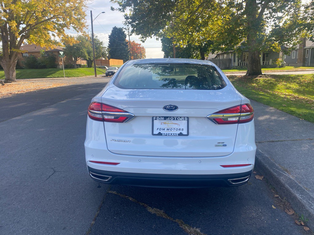 2020 Ford Fusion Image 6