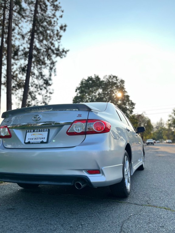 2011 Toyota Corolla Image 8