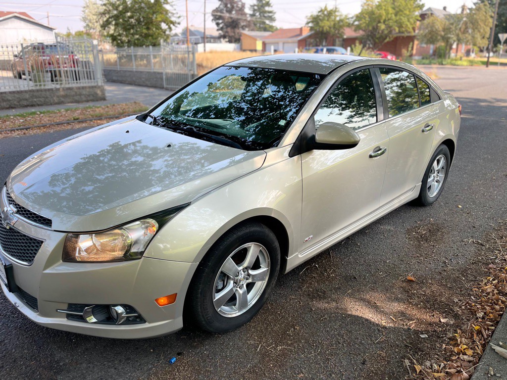 2012 Chevrolet Cruze Image 4