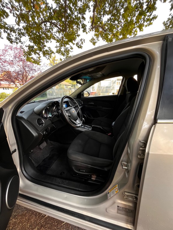 2012 Chevrolet Cruze Image 9