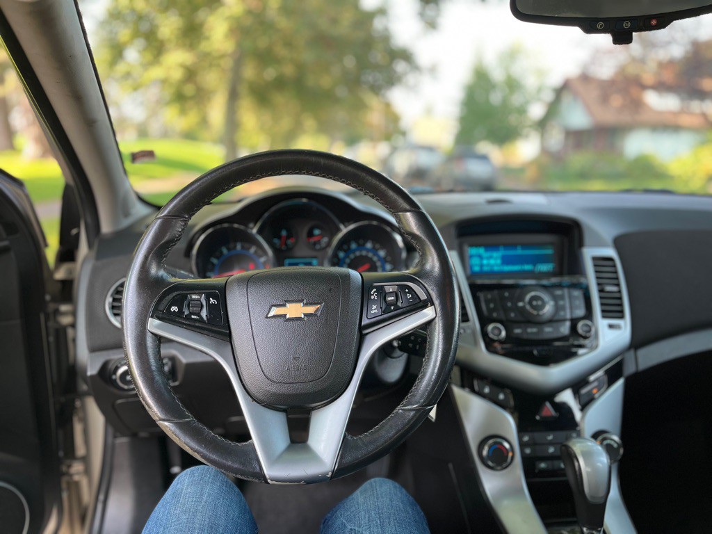 2012 Chevrolet Cruze Image 11