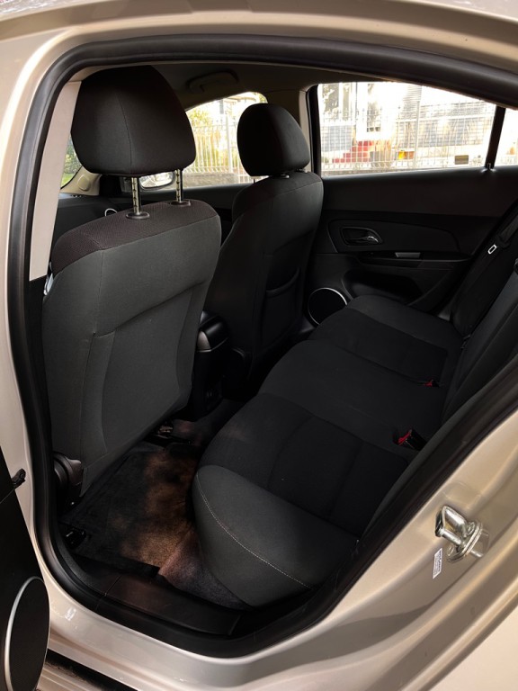 2012 Chevrolet Cruze Image 15