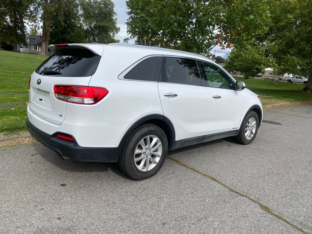 2016 Kia Sorento Image 6