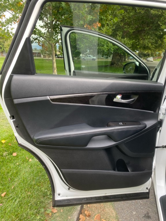 2016 Kia Sorento Image 24