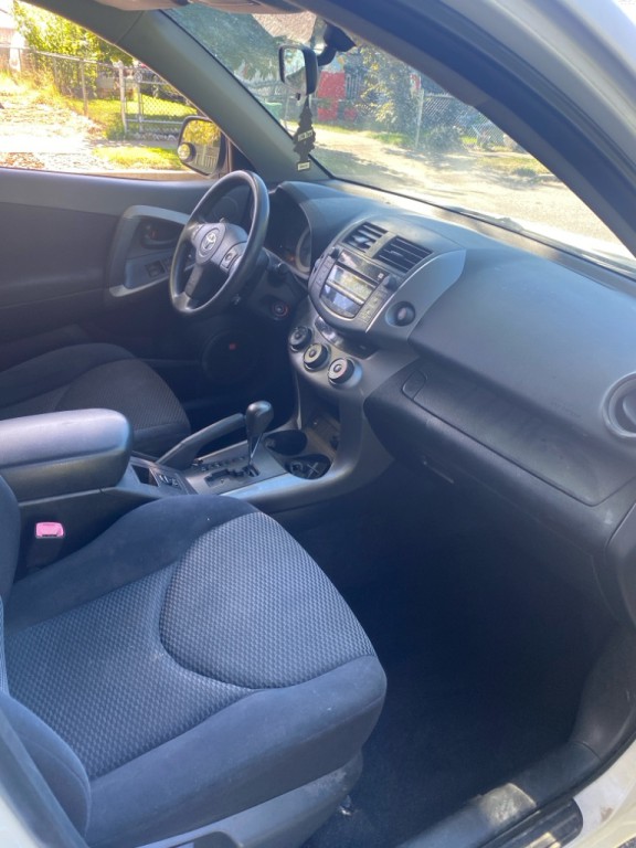 2007 Toyota Rav4 Image 9