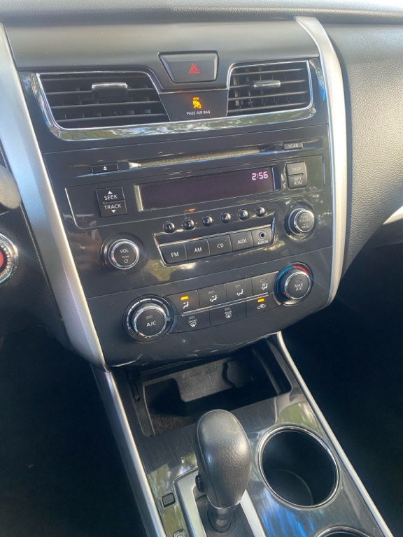 2013 Nissan Altima Image 18