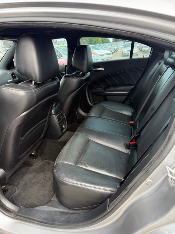 2013 Dodge Charger Image 15