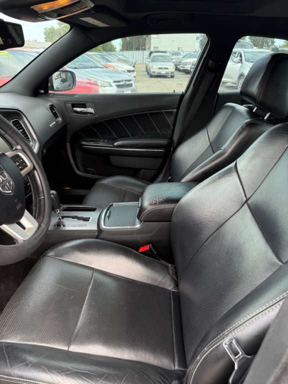 2013 Dodge Charger Image 17