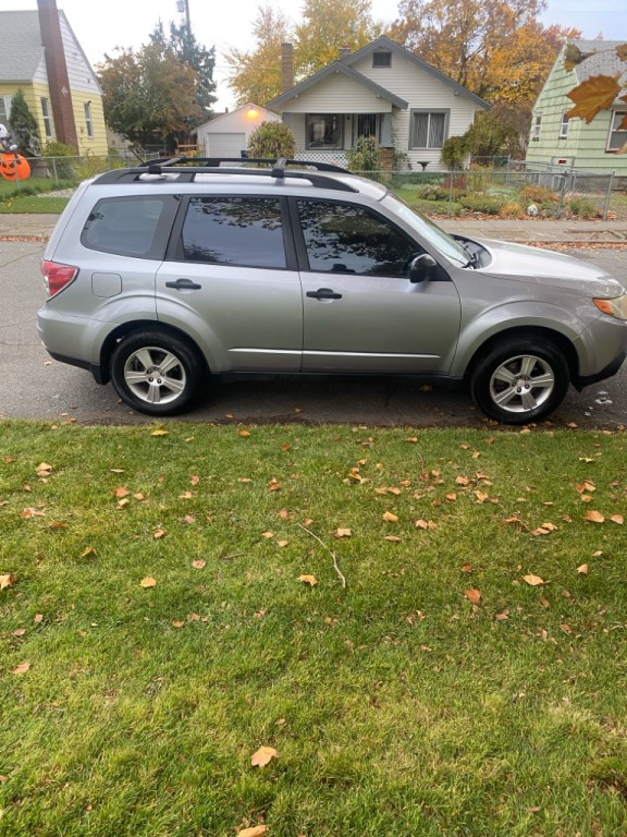 2012 Subaru Forester Image 8
