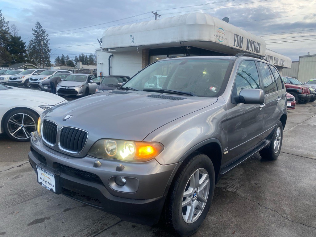 2005 BMW X5 Image 2