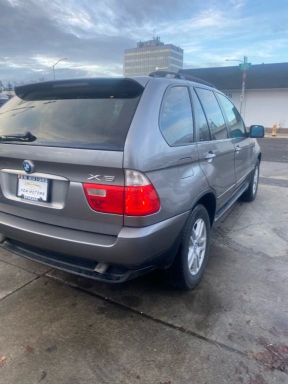 2005 BMW X5 Image 8
