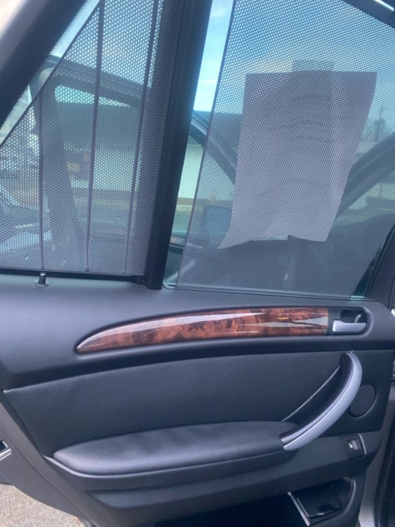 2005 BMW X5 Image 22