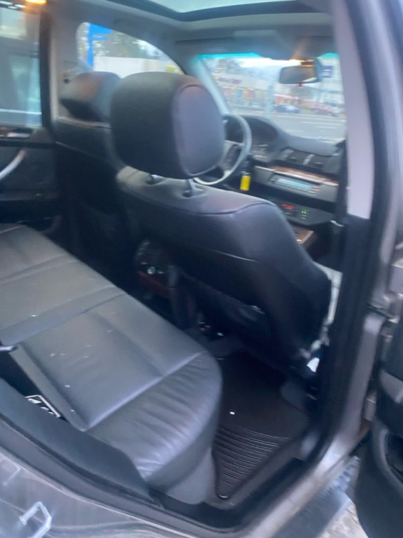 2005 BMW X5 Image 31
