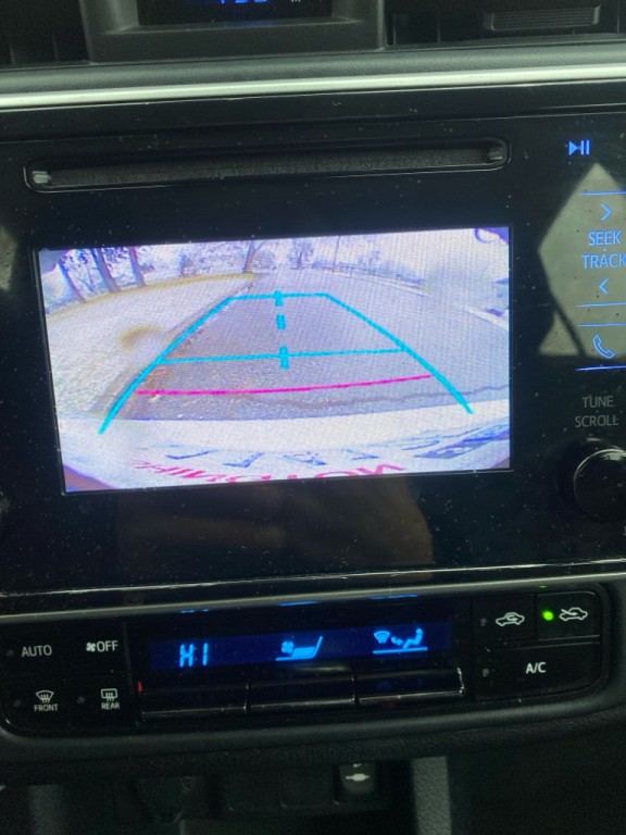 2018 Toyota Corolla Image 16