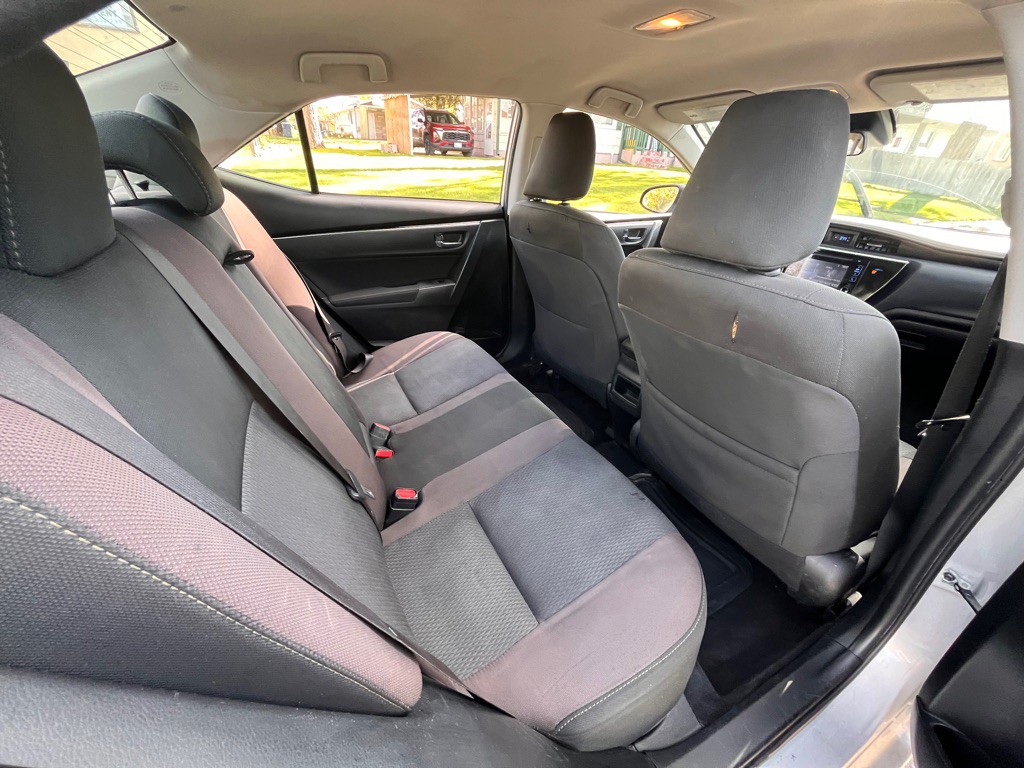 2018 Toyota Corolla Image 31