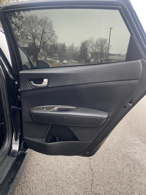 2020 Kia Optima Image 17