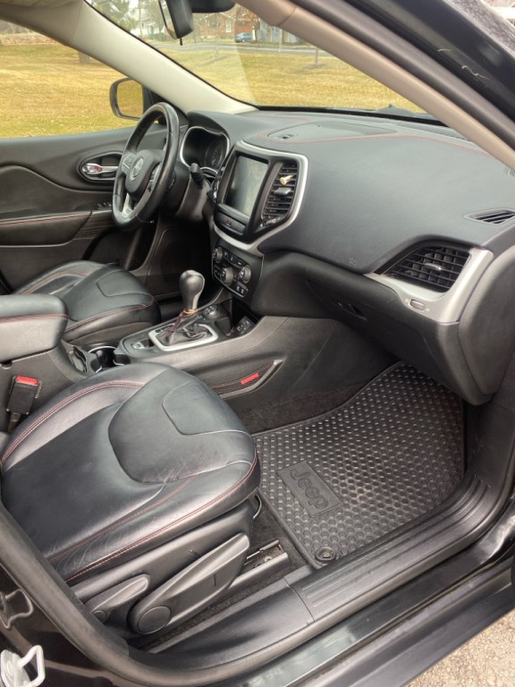 2014 Jeep Cherokee Image 15