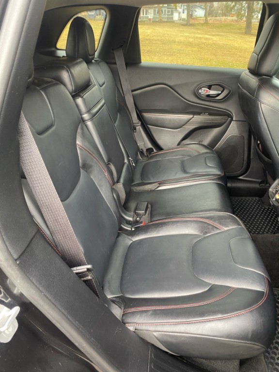 2014 Jeep Cherokee Image 21