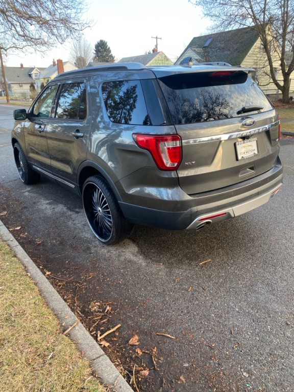 2016 Ford Explorer Image 3