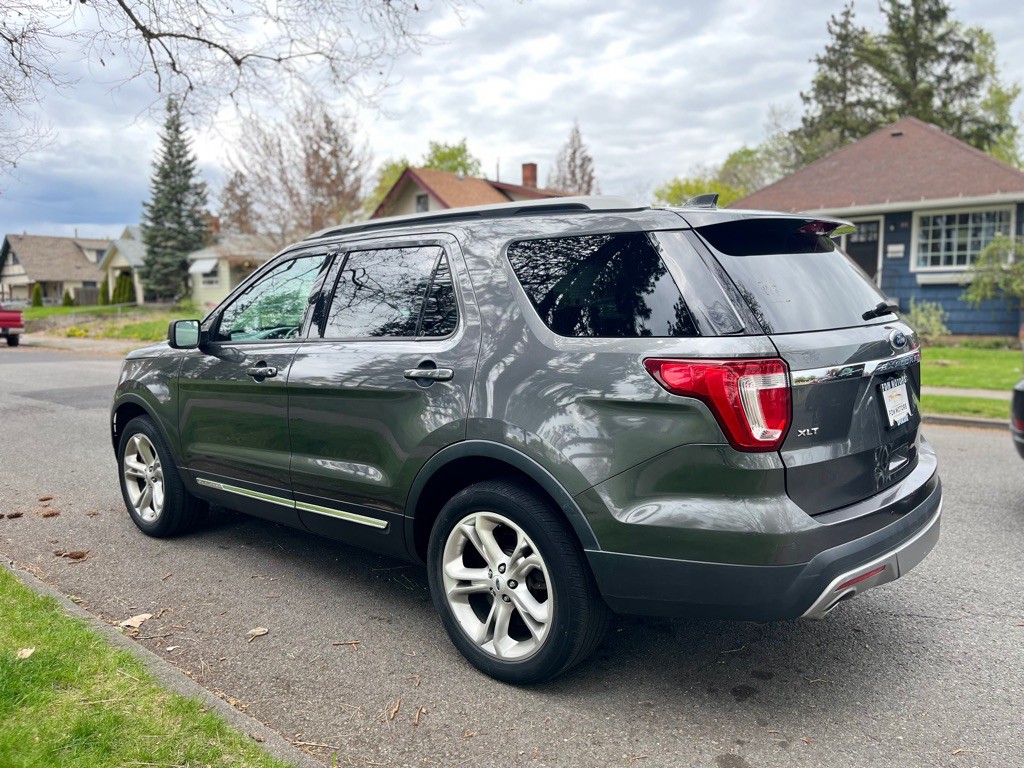2016 Ford Explorer Image 6