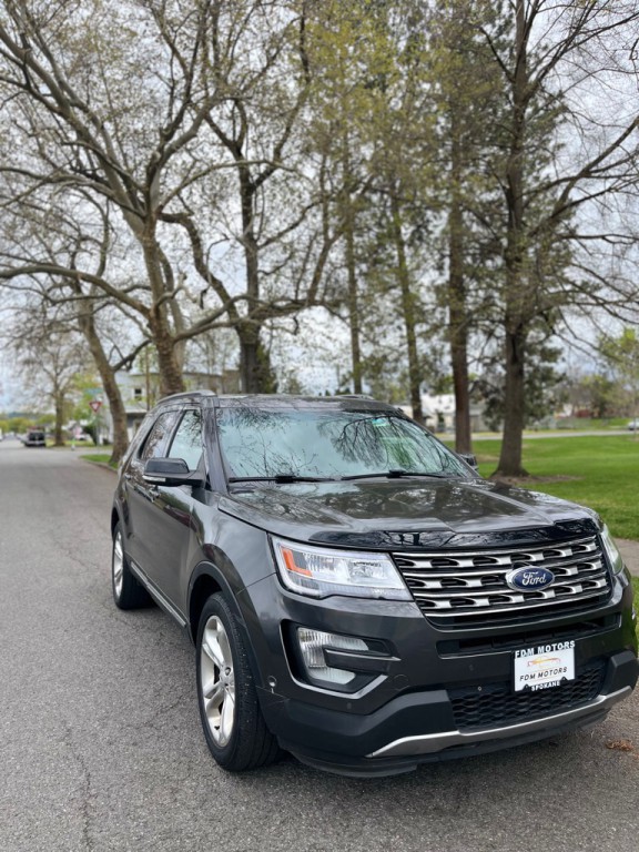 2016 Ford Explorer Image 8