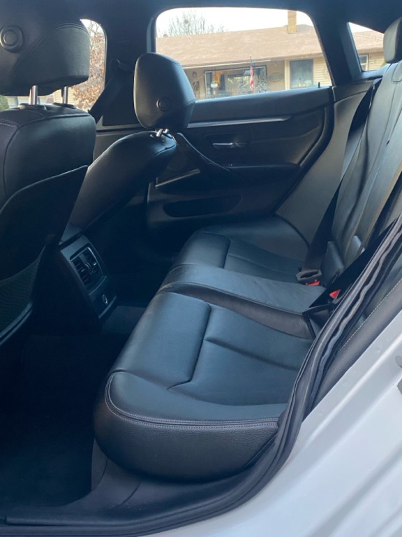 2019 BMW 4 Series Image 16