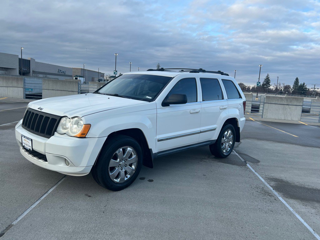 2008 Jeep Grand Cherokee Image 1