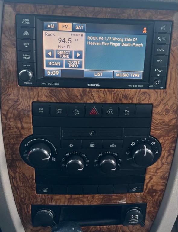 2008 Jeep Grand Cherokee Image 38