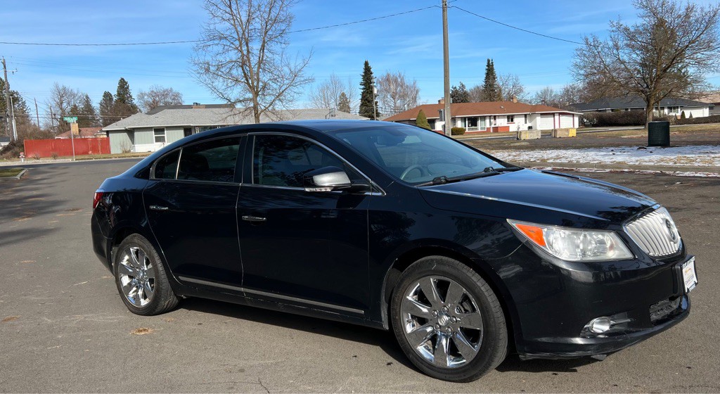 2012 Buick Lacrosse Image 3