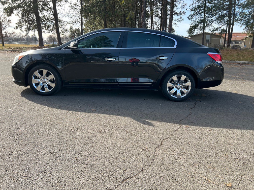 2012 Buick Lacrosse Image 5