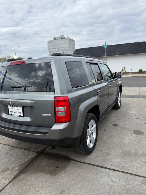 2012 Jeep Patriot Image 6