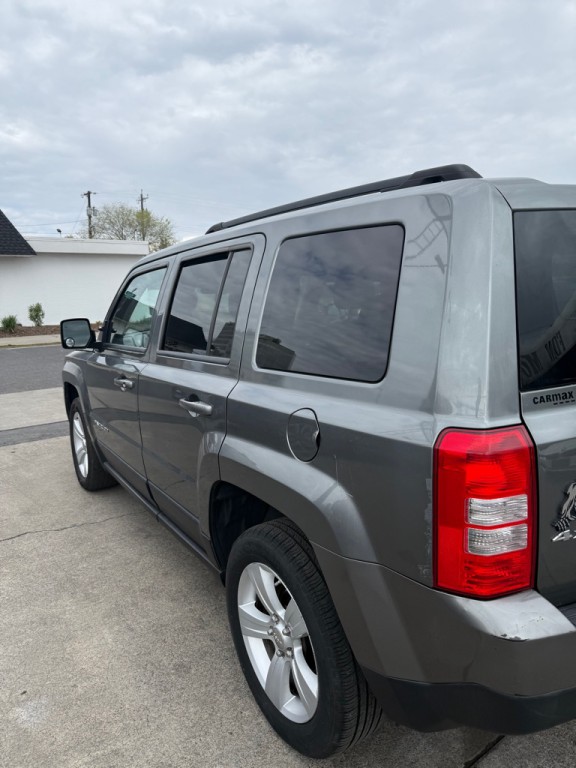 2012 Jeep Patriot Image 10