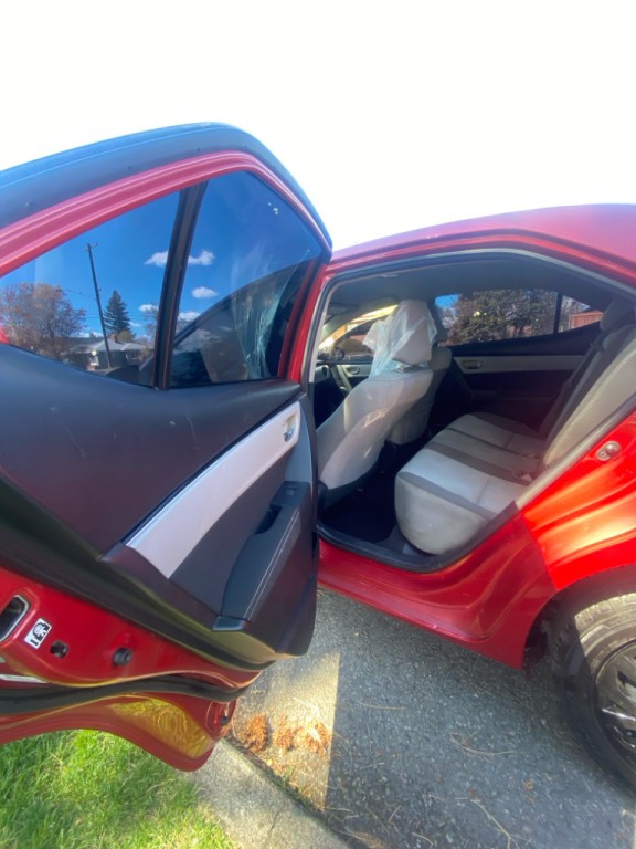 2017 Toyota Corolla Image 8