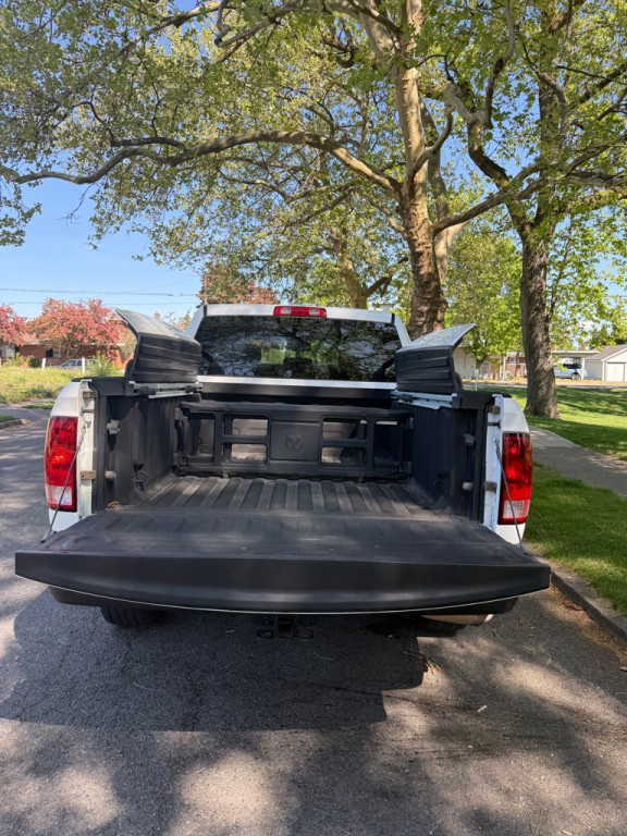 2014 RAM 1500 Image 17