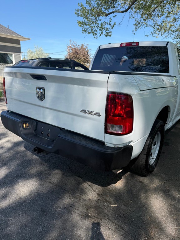 2014 RAM 1500 Image 32