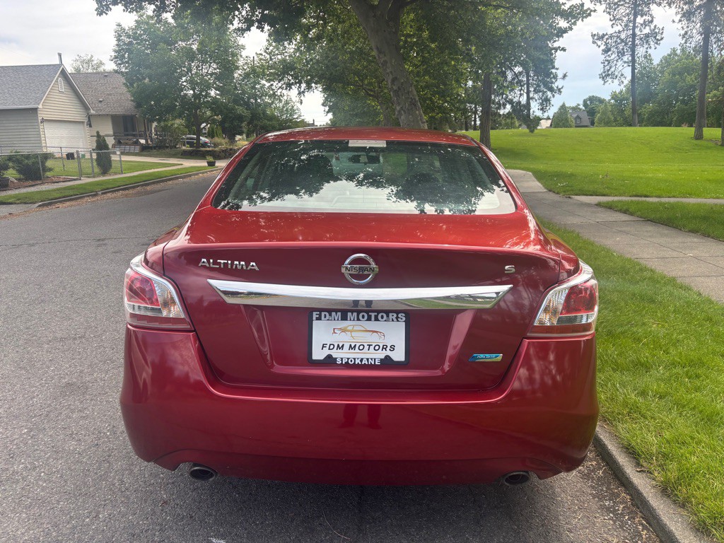 2013 Nissan Altima Image 8