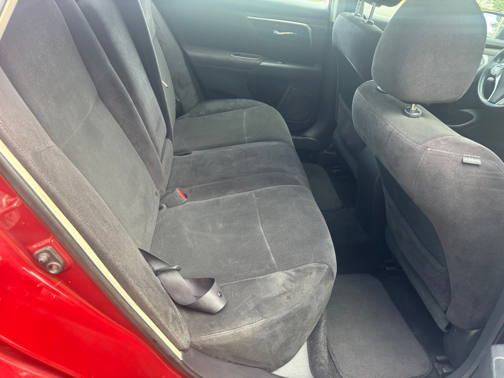 2013 Nissan Altima Image 11