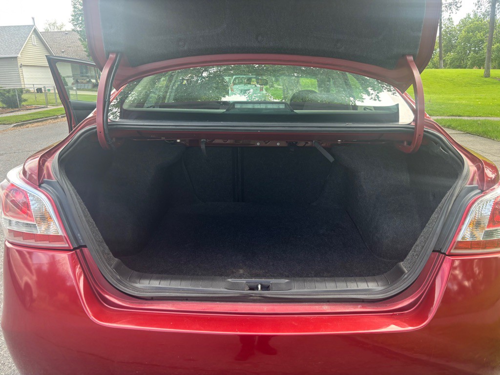 2013 Nissan Altima Image 16