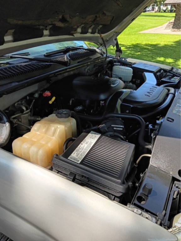 2005 GMC Yukon Image 16