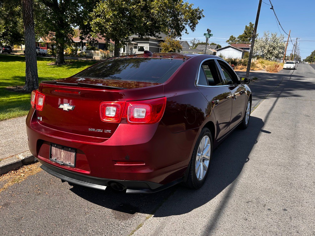 2015 Chevrolet Malibu Image 8