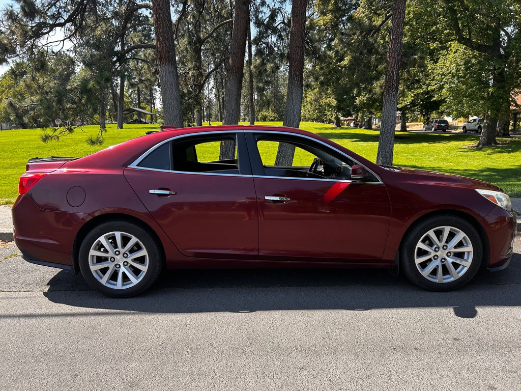 2015 Chevrolet Malibu Image 9