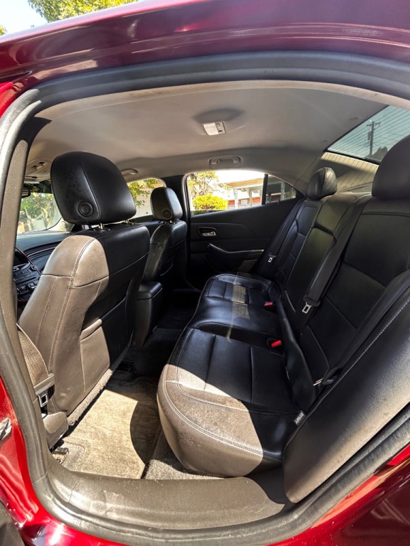 2015 Chevrolet Malibu Image 17