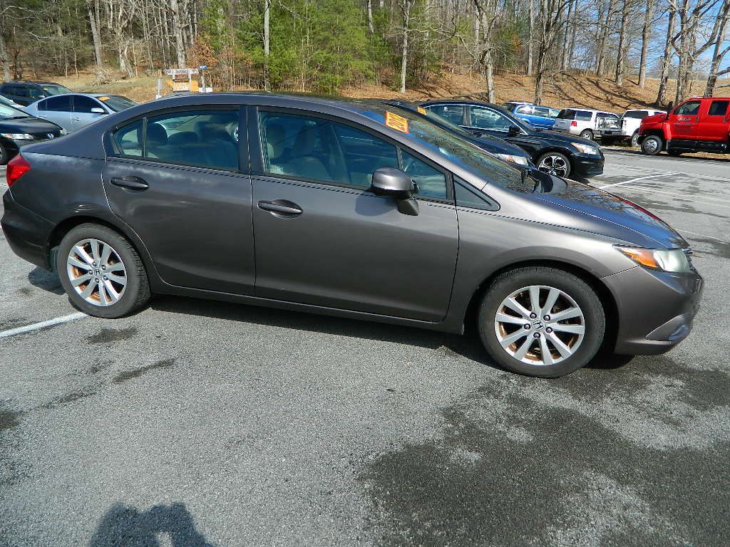 2012 Honda Civic Image 2