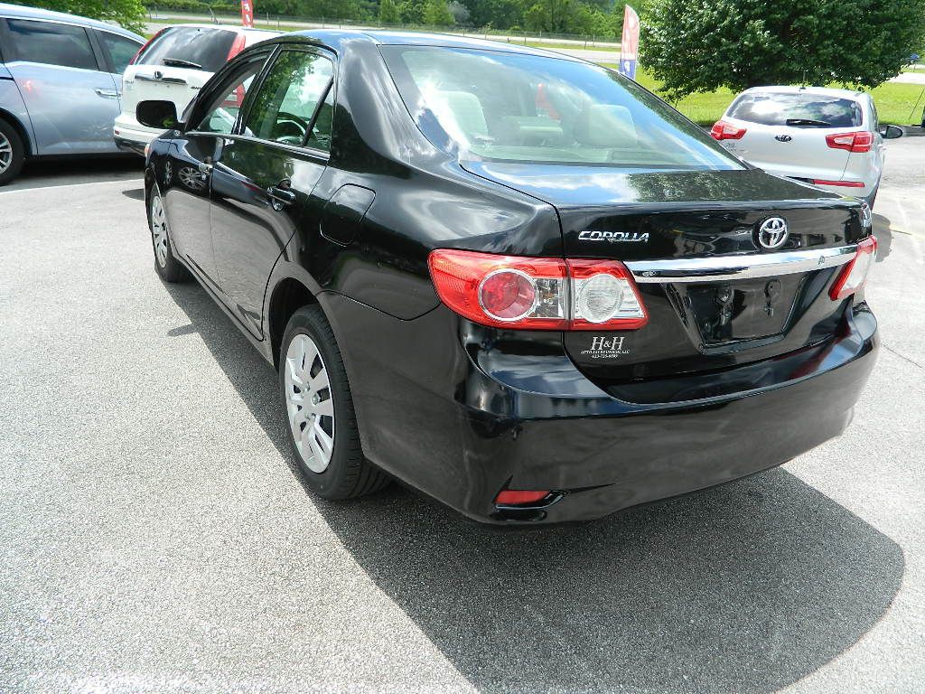 2012 Toyota Corolla Image 4