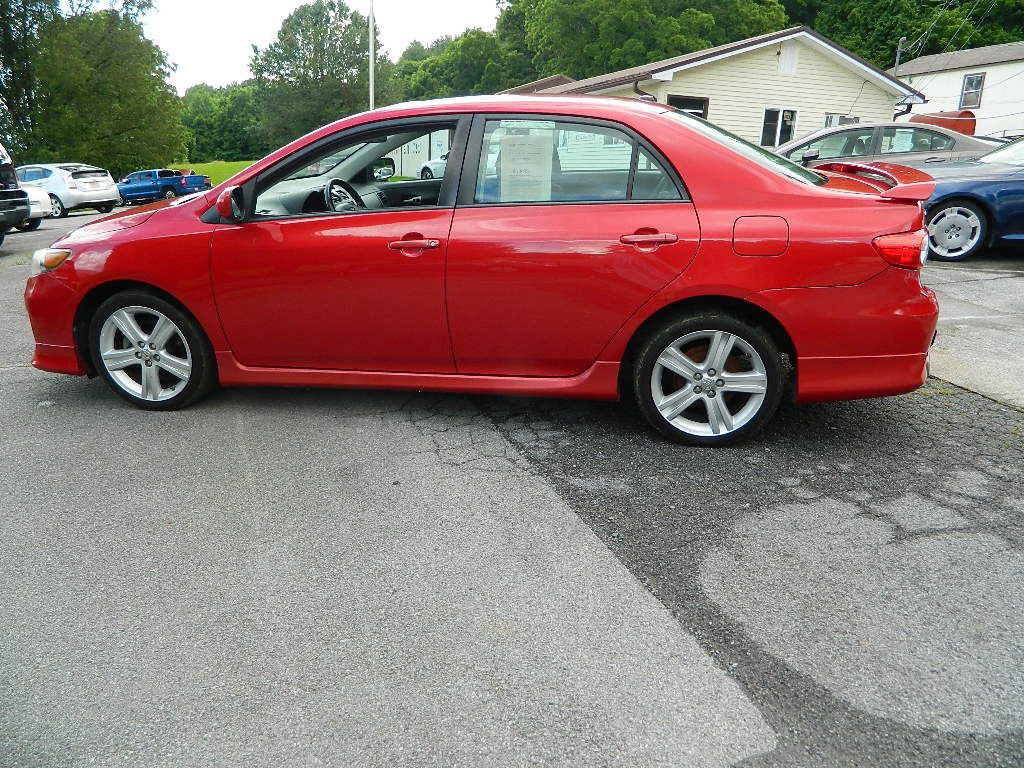 2013 Toyota Corolla Image 5