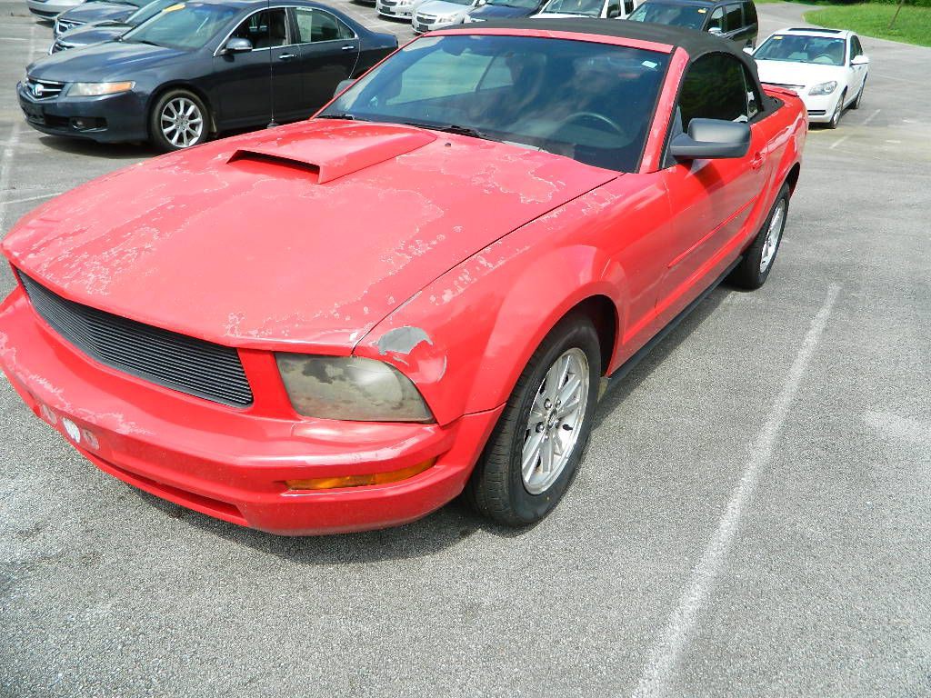 2007 Ford Mustang Image 6