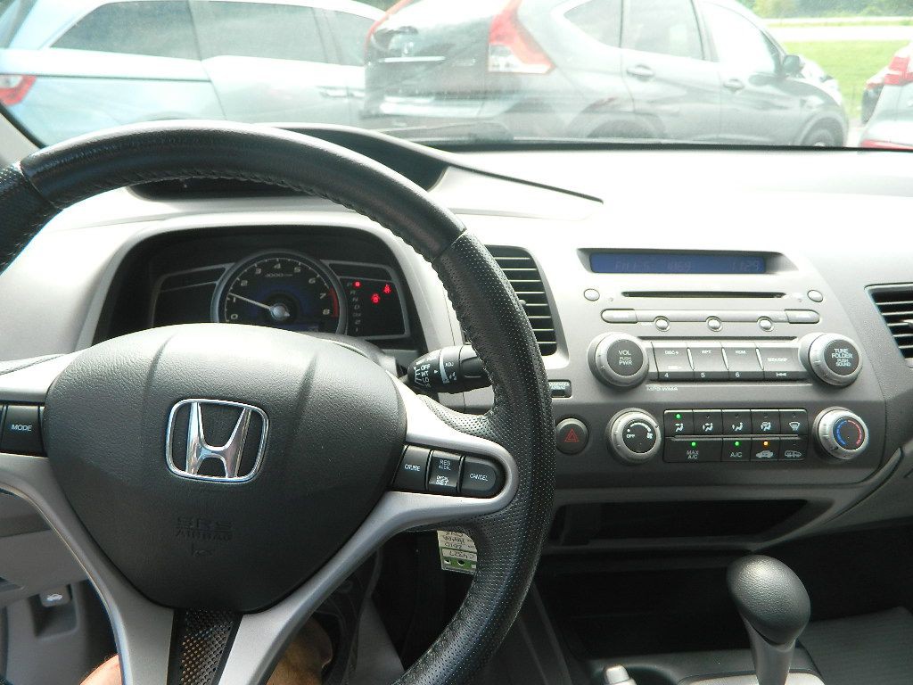 2010 Honda Civic Image 10