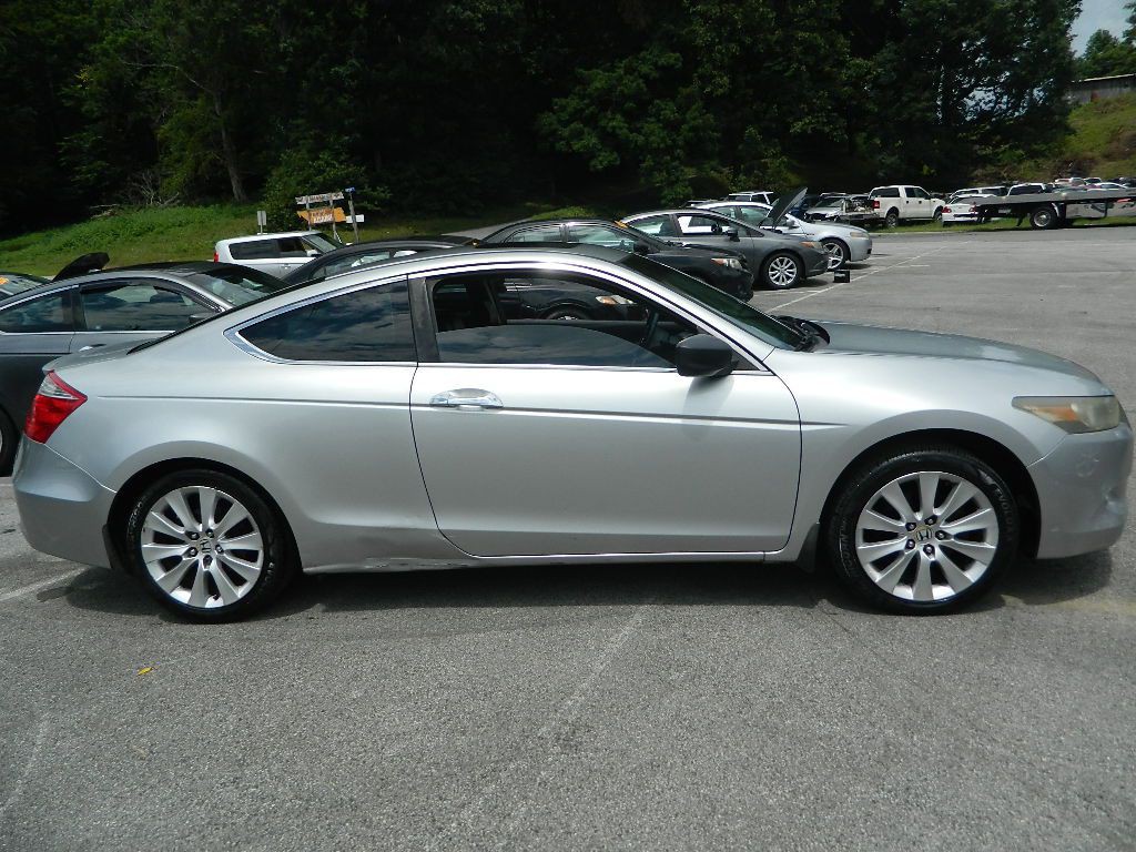 2008 Honda Accord Image 2