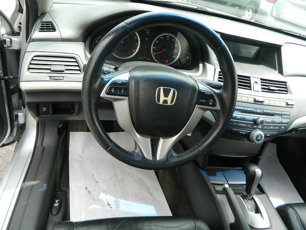 2008 Honda Accord Image 8