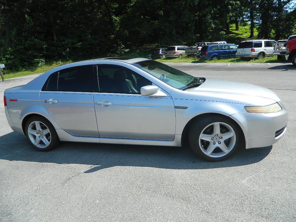 2004 Acura TL Image 2